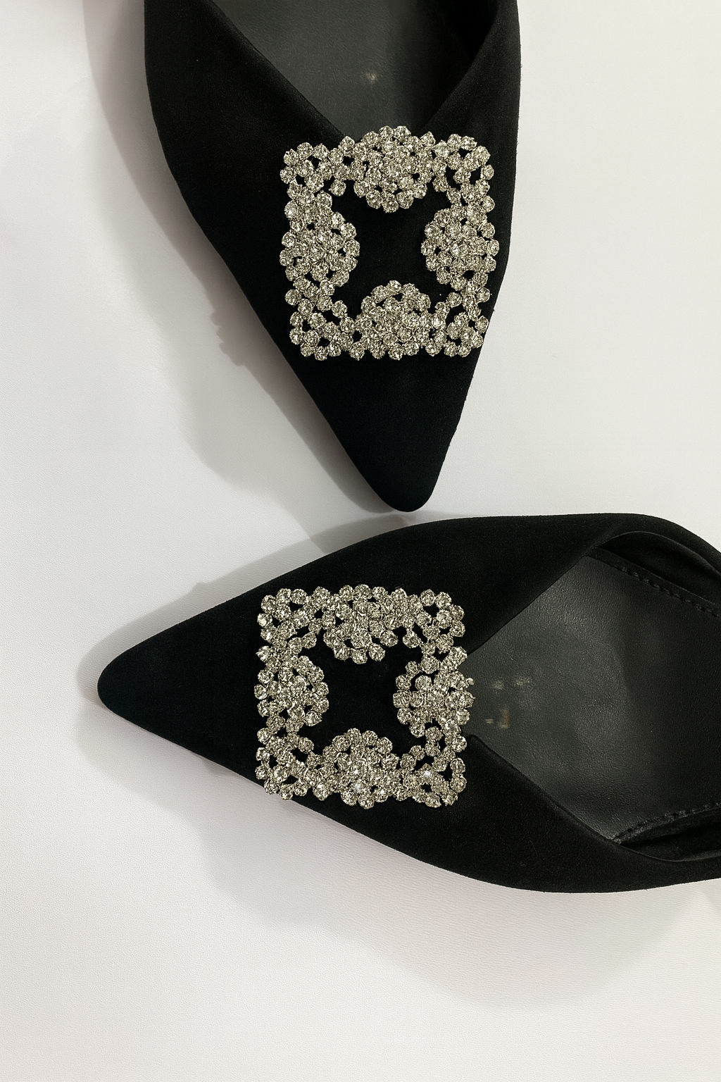 Celvara Shoe Clip