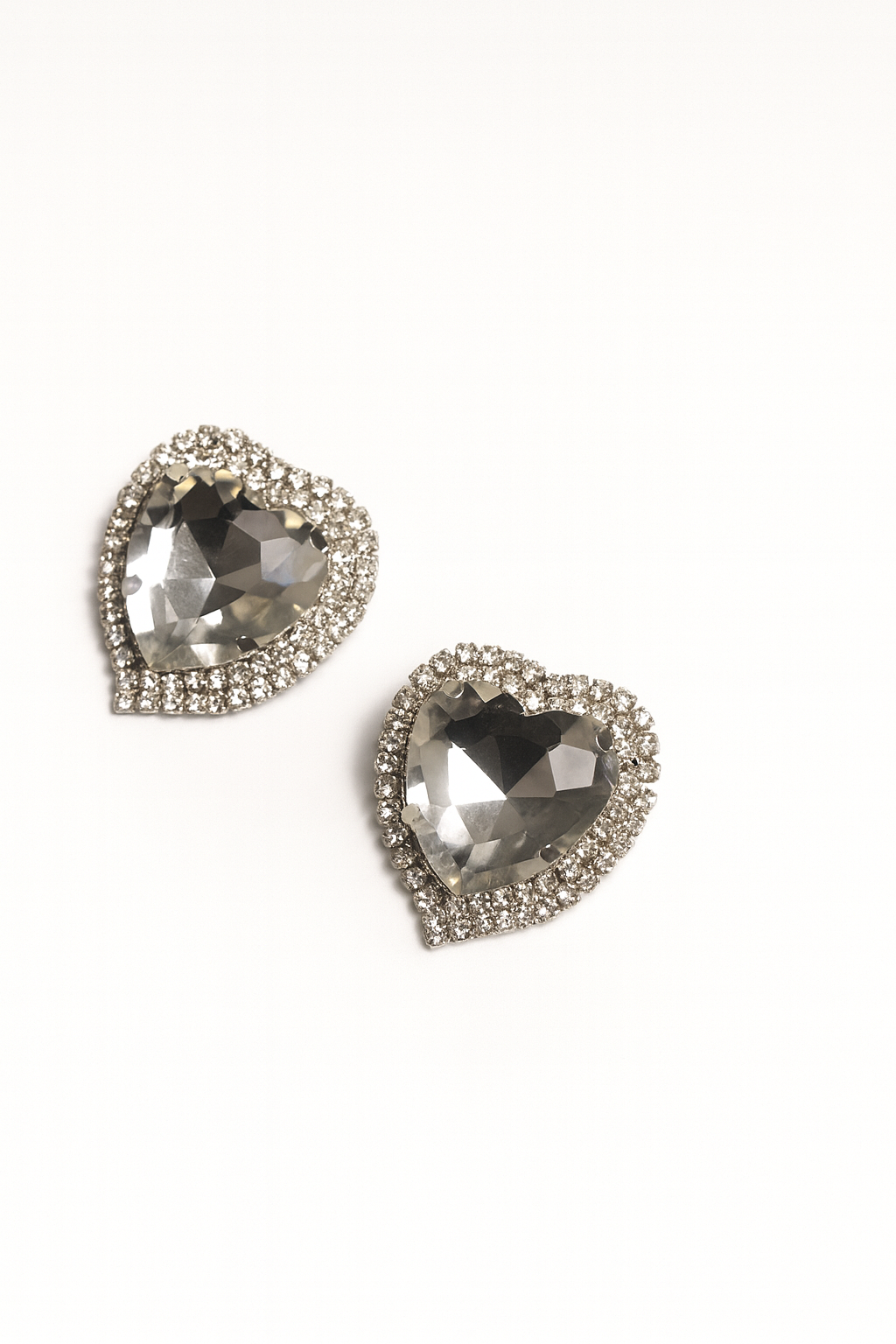 Clara Heart Shoe Clip