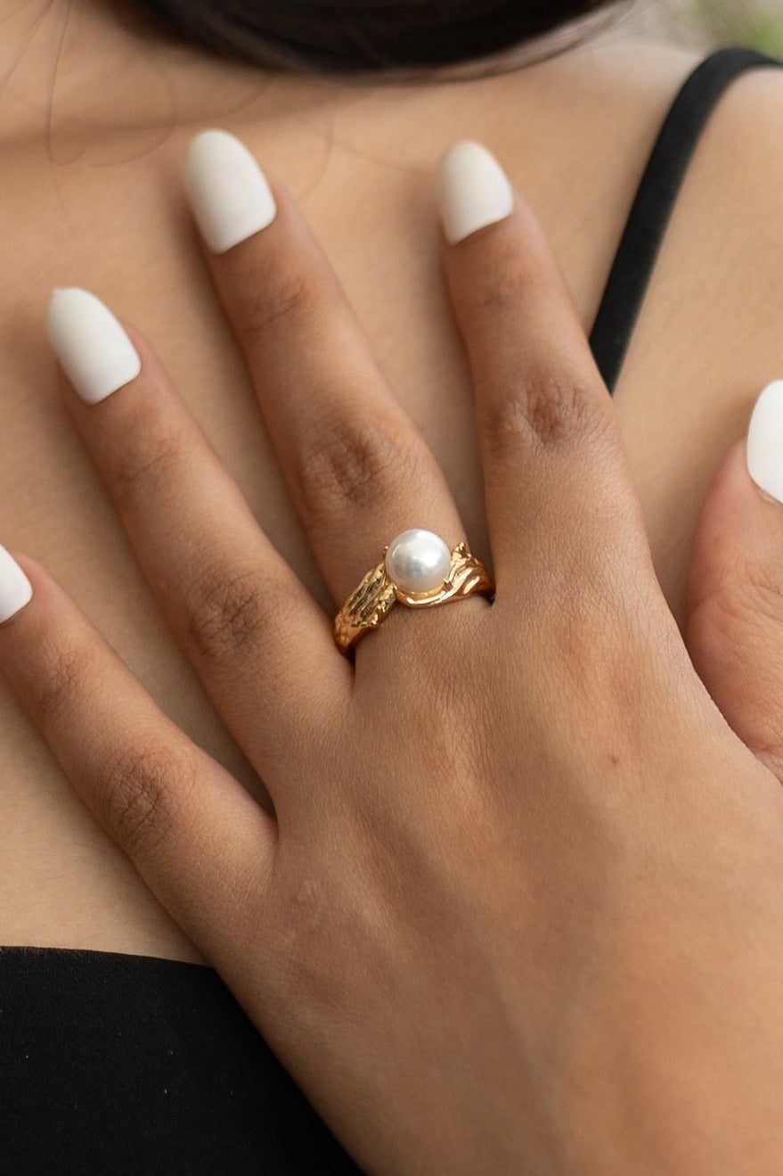 Cocktail Pearl Ring