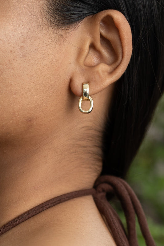 Intertwined Gold Drops Earrings