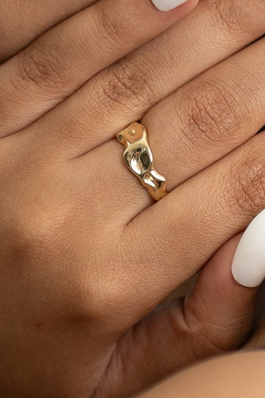 Liquid Crown Ring