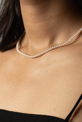 Classic Pearl Necklace