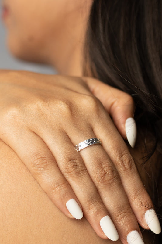 Everyday Spark Silver Ring