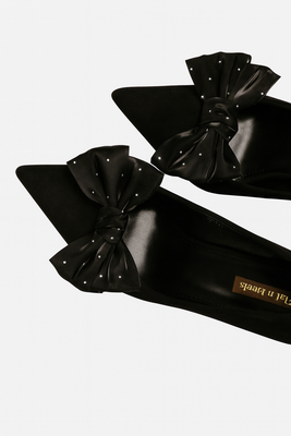 Celeste Black Shoe Clip