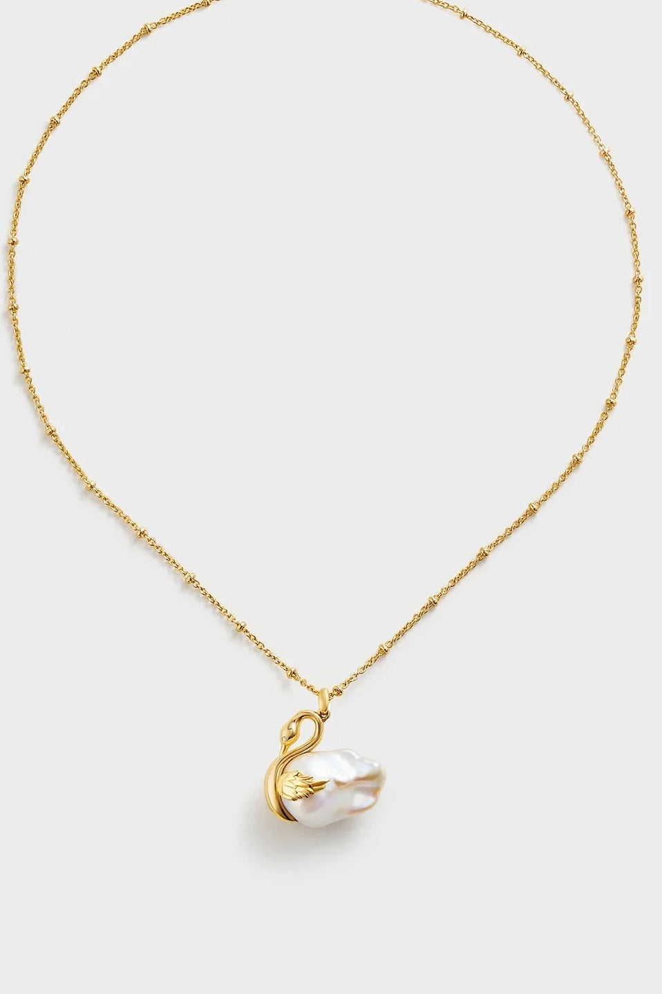 Swan Pearl Necklace