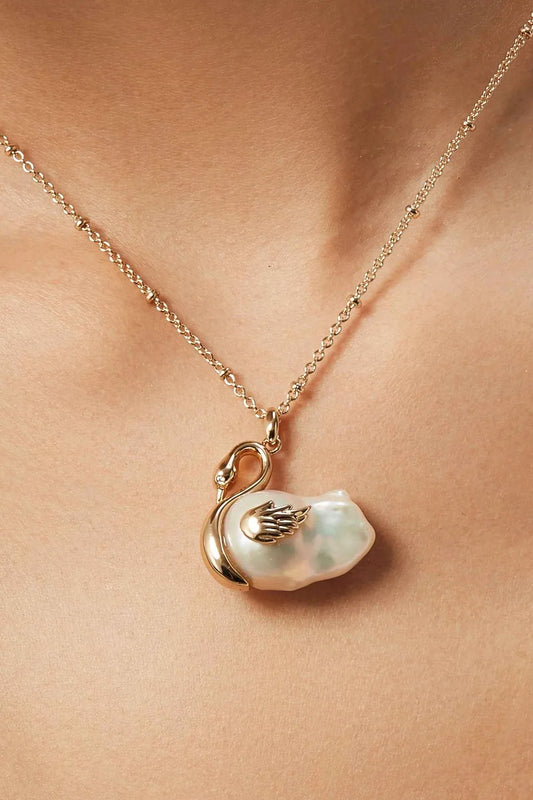Swan Pearl Necklace